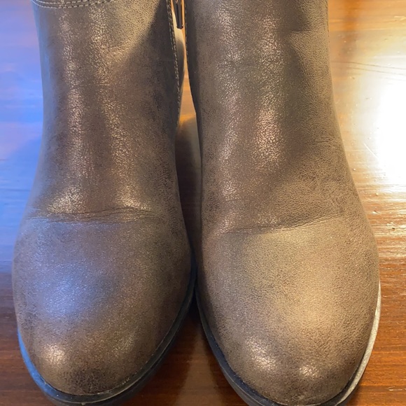 🥾Bronze Metallic Boots 👢 - Picture 4 of 8